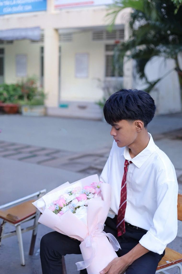 Ảnh kỷ niệm 1 của Ngân Tú